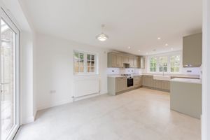 Photo 15- click for photo gallery